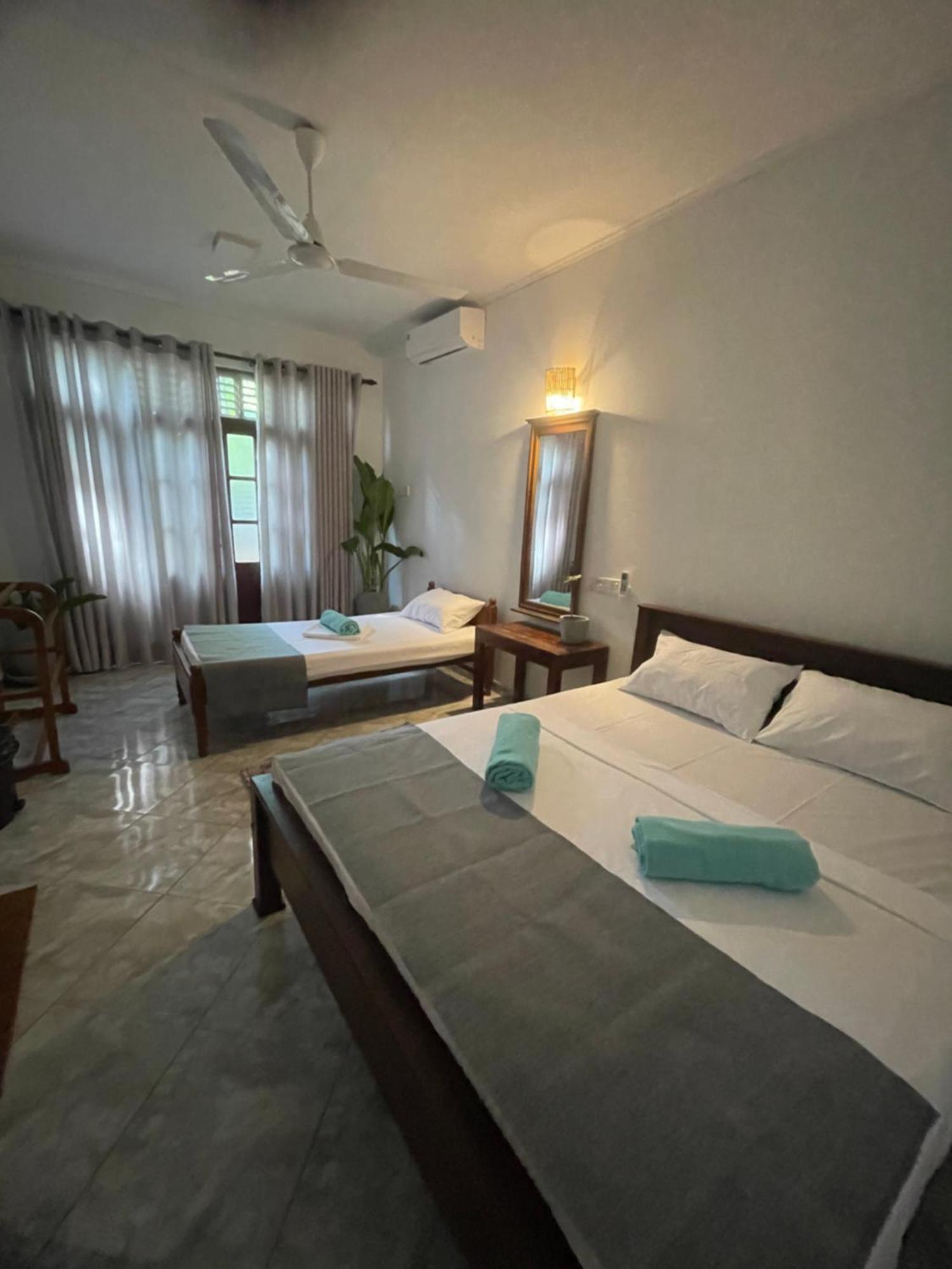 Seacret Soul Villa & Cafe マータラ エクステリア 写真