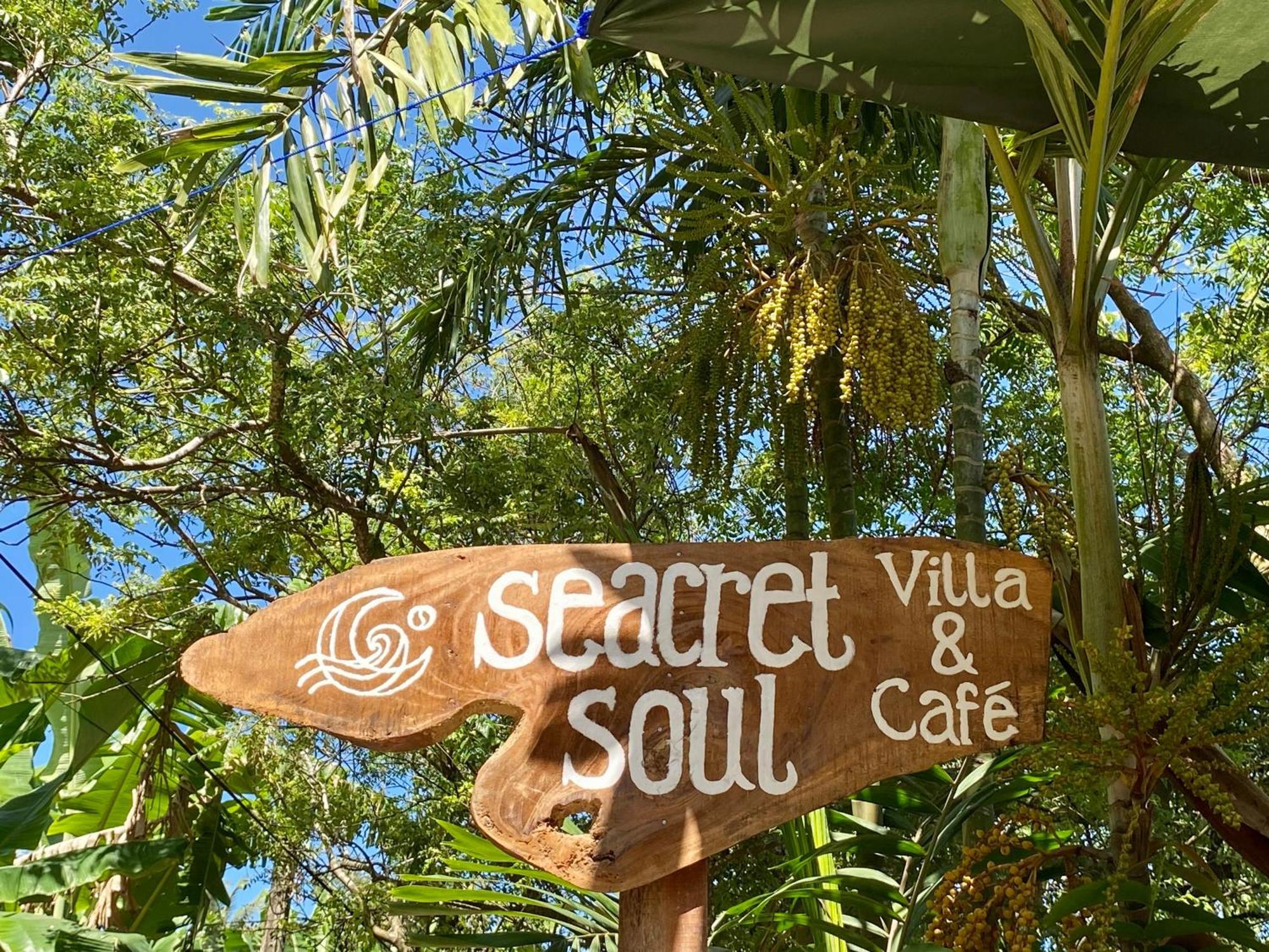 Seacret Soul Villa & Cafe マータラ エクステリア 写真